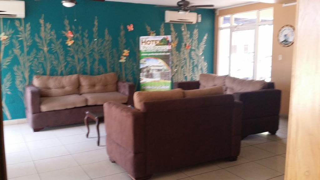 Apart Hotel Pico Bonito La Ceiba Buitenkant foto