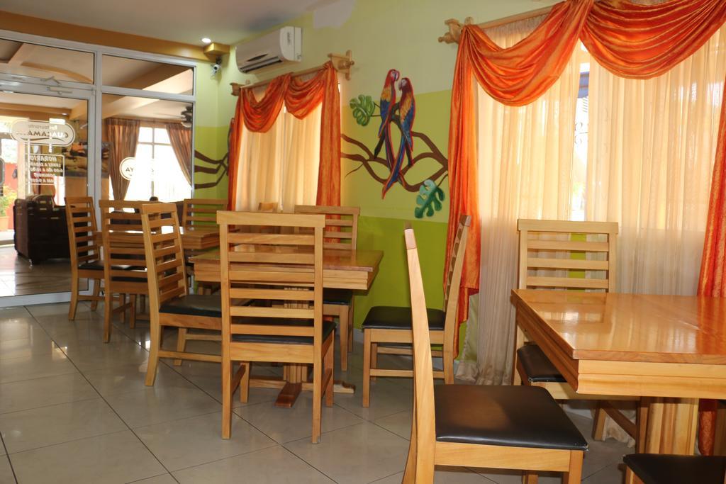 Apart Hotel Pico Bonito La Ceiba Buitenkant foto