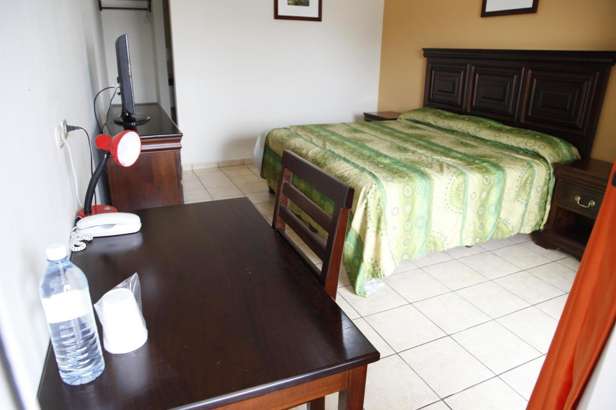 Apart Hotel Pico Bonito La Ceiba Kamer foto